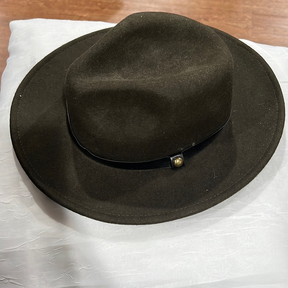 Women’s riding hat